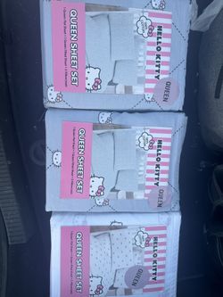 Hello Kitty Queen Sheet Set