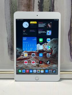 Apple iPad Mini 4th Gen White A1538 16GB Tablet 7.9” iOS 15.8.8 - $29
