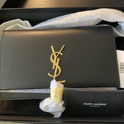 New YSL Saint Laurent Purse KATE CHAIN WALLET WITH TASSEL IN SATIN