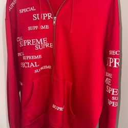 Supreme Hoodie