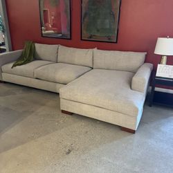 Chaise Sectional Sofa 