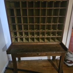 https://offerup.com/redirect/?o=VVMuUG9zdA== Office  Mail Sorting Desk S.N. 27295