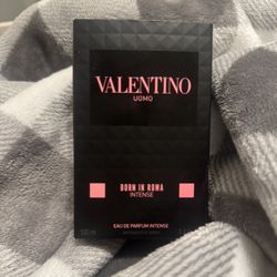 Valentino Cologne 