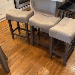 free stools 