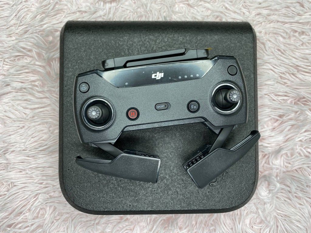 BRAND NEW DJI SPARK REMOTE CONTROLLER ELECTRONICS DRONES BLACK A5