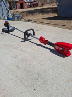 Milwaukee M18 Brushless 16 in. String Trimmer (tool only)