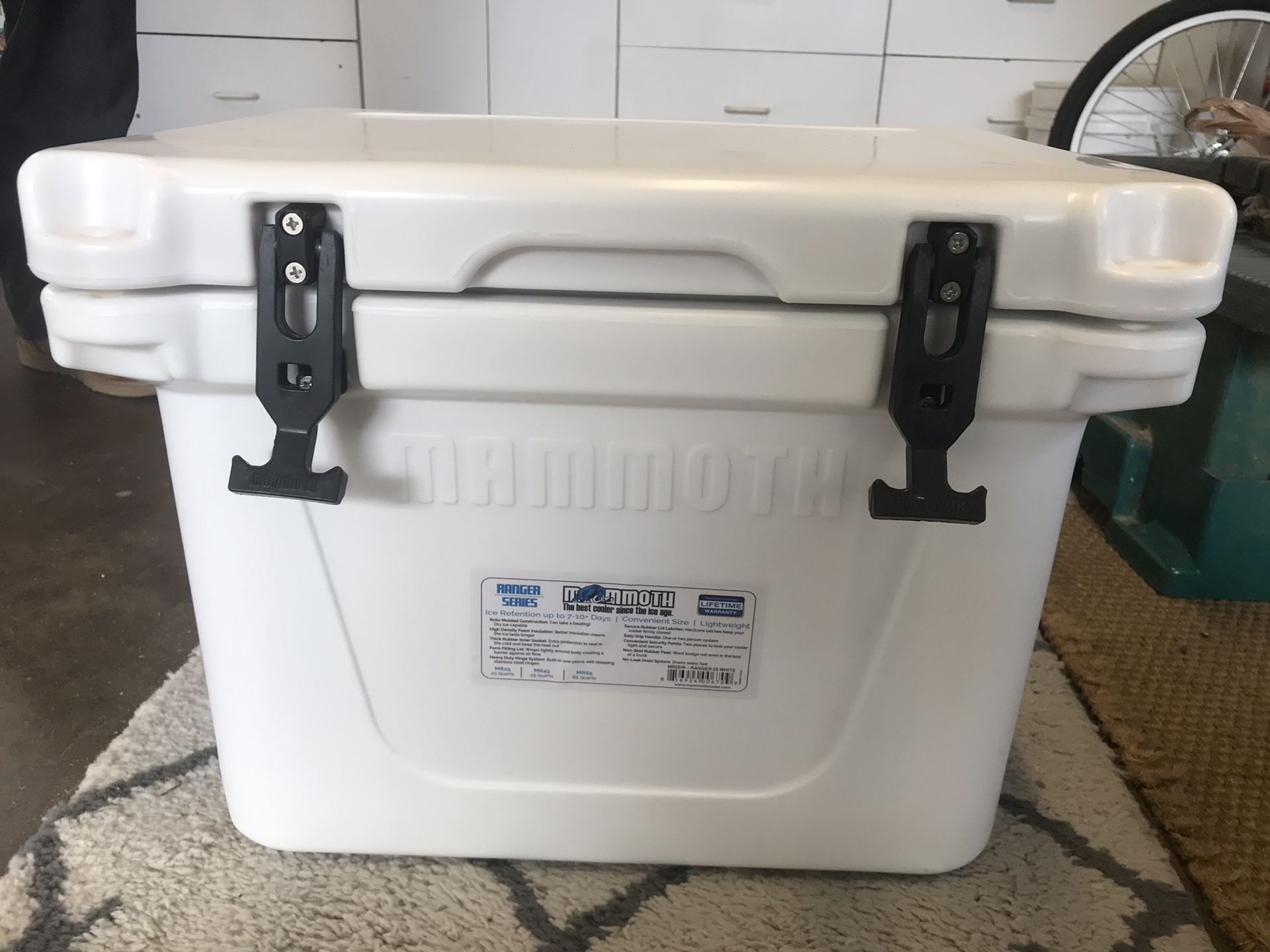 25 qt MAMMOTH “ranger” COOLER/ICE CHEST