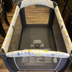 Lil Snooze Pack N Play Deluxe 2 Nursery Center