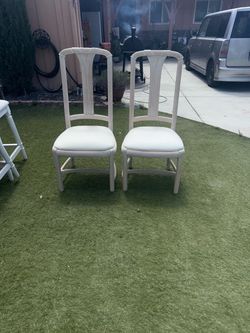 Six chair kitchen table like new