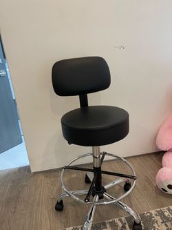 Swivel chair