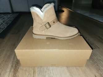 NEW UGG ROMELY BUCKLE SHORT CHESTNUT SUEDE SHEEPSKIN WOMEN'S BOOTS SIZE 7.5