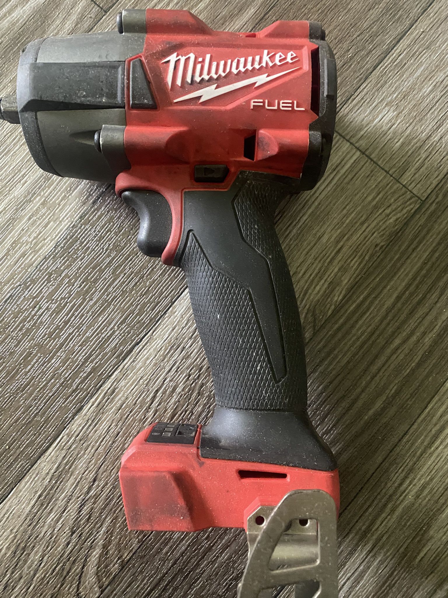 Mid Torque Millwaukee M18 Battery $200