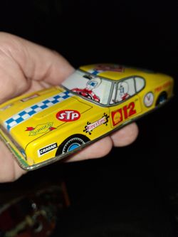 VINTAGE TIN RACER