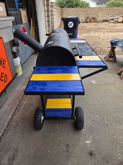 CUSTOM MADE BAR B Q PIT'S SMOKER'S COOK'S GRATE