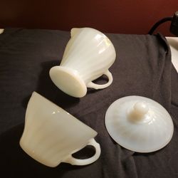 Vintage Tea Set Thumbnail