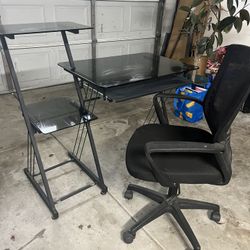 Desk And Chair 