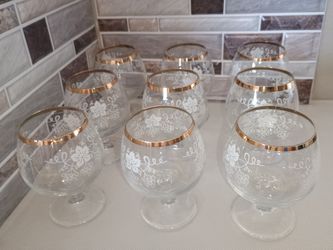 Gold Rim Etched Grapevine China Wine Glasses  9