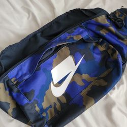 Nike sling bag camouflage sales