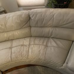 WHITE LEATHER MARSHALL FIELDS COUCH