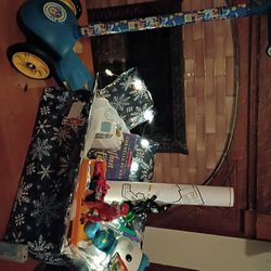 Boys Scooter And Present Bundle 