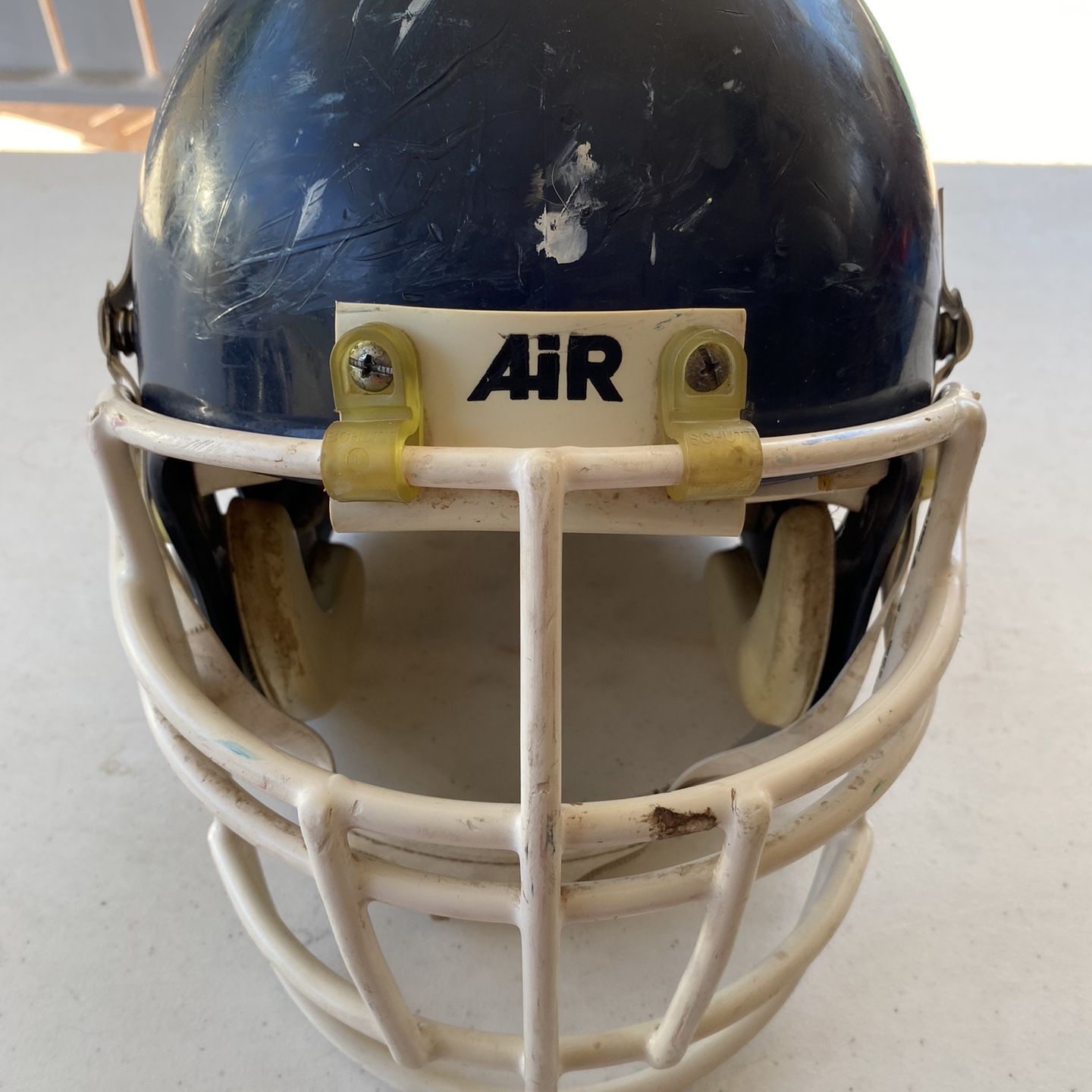 Football Helmet x-Large for Sale in Glendale, AZ - OfferUp Football Helmet x-Large for Sale in Glendale, AZ - OfferUp