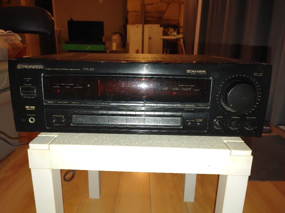 Pioneer VSX-452 Audio/Video Stereo Receiver - Dolby Pro Logic
