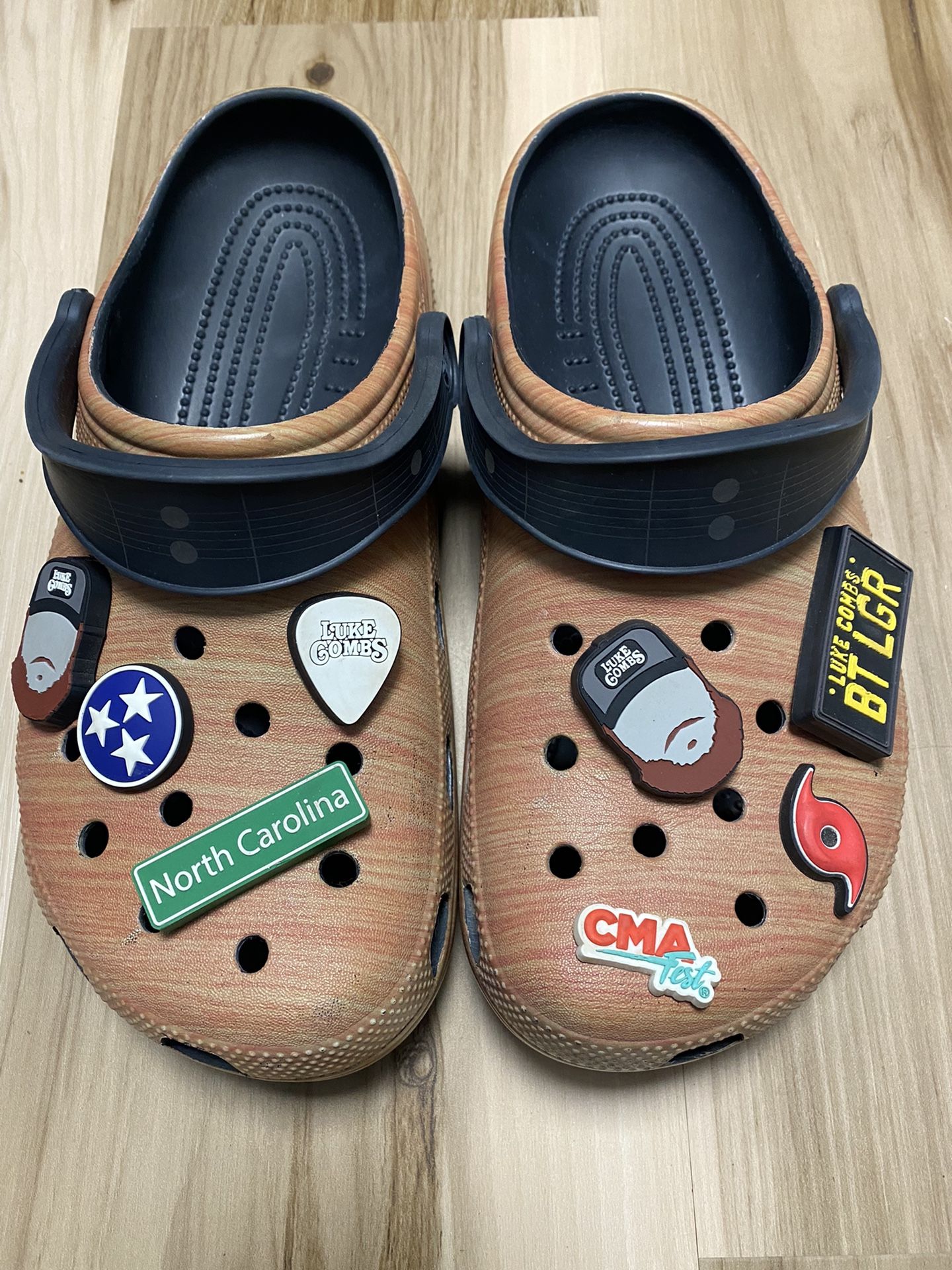 Luke Combs CMA Fest Crocs Mens Size 8