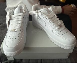 New Nike Air Force 1 Size 8/5 Men
