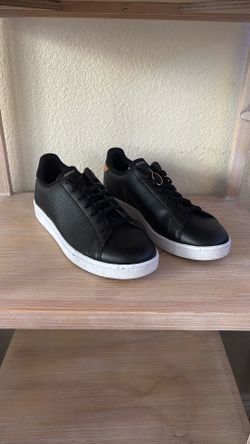Adidas Mens shoes size 9 1/2