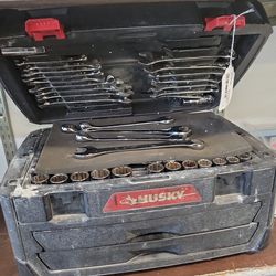 Husky Socket Set