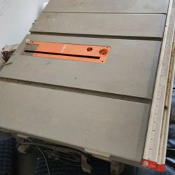 Rigid Tools Table Saw