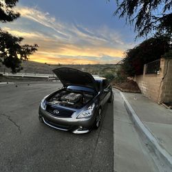2012 Infiniti G37