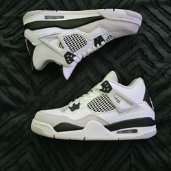Air Jordan 4 Military Black Size 6Y
