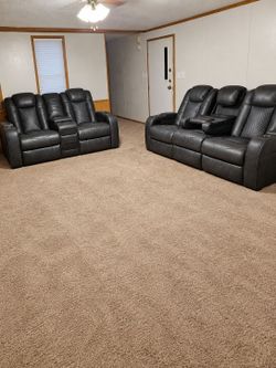 Reclining couches