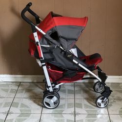 PRACTICALLY NEW CHICCO LIGHT WEIGHT STROLLER!!!!