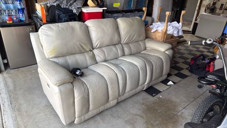 Lazy boy light cream recliner
