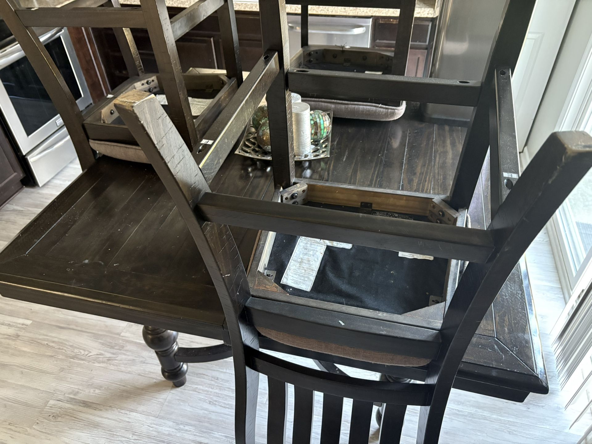 Nice Table For Cheap !!!! (100.00) !!!!