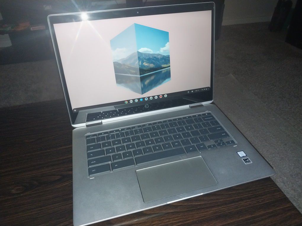 HP Chromebook Laptop With Wireless Mouse And Fast Charger