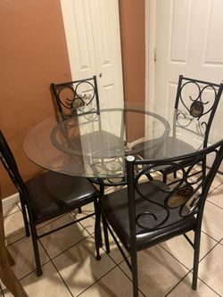 Dining Table With 4 Chairs