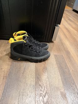 Jordan 9 “Dark charcoal”
