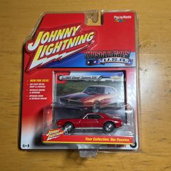 1967 Chevy Camaro Z28 Johnny Lighting