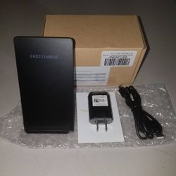 Wireless fast charger for Apple iphone & Samsung Galaxy phones