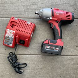 Milwaukee Cordless 1/2” Impact Wrench with Charger & Battery