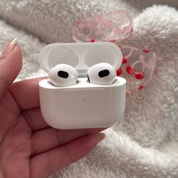 Apple AirPods 3rd Generation 