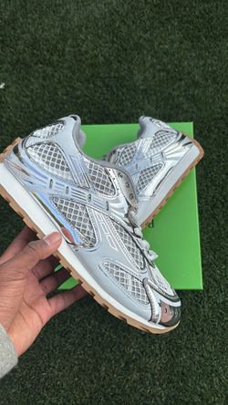 Silver Bottega Veneta Orbit