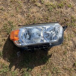 2010 4runner Headlight