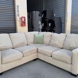 Sectional Couch 