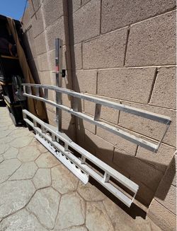VEVOR Motorcycle Carrier 2 bike - 600lb limit