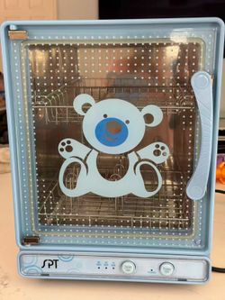 Sterilizer Cabinet