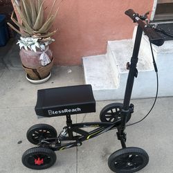 Knee scooter